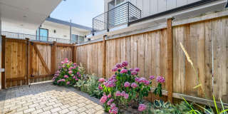 Green Lake Townhome Gallery 18