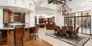 9820 E Parkside Ln Gallery 13