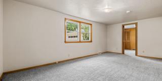 4 Bedroom Remodeled with 2 Stall Detached Garage 4 Bedroom Remodeled with 2 Stall Detached Garage Gallery 25