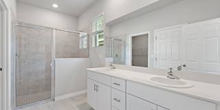 Modern Home with All the Upgrades Gallery 24