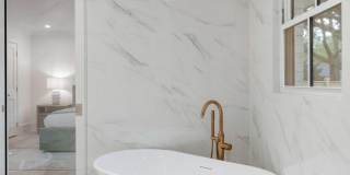 690 Pelzer Drive Gallery 43