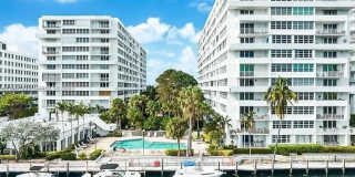 1170 N Federal Hwy Gallery 1