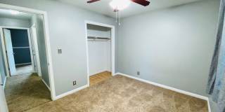 LARGE FENCED IN YARD!!! Gallery 21