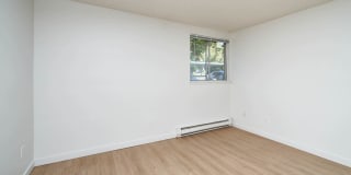 Redmond Court Gallery 21