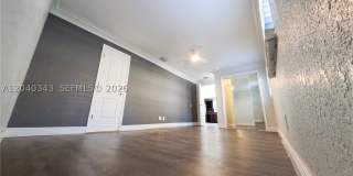 2218 Harding St Gallery 37