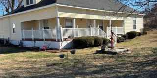 868  N Main  ST Gallery 1