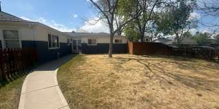 $0 DEPOSIT OPTION. CLASSIC CHARACTER MEETS COMFORT: 2-BED, 1-BATH IN AN INVITING TRIPLEX Gallery 1