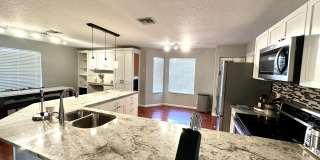 1000 Lake Breeze Drive Gallery 32