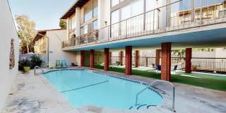 Modern Loft-Style Condo with Floor to Ceiling Windows  in Vibrant Culver City Gallery 9