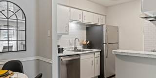 Meadow Creek Apartments Gallery 10