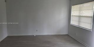5156 NE 6th Ave Gallery 3