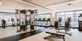 The Harper at Harmon Meadow Apartments Gallery 28