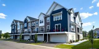 Field & Grove Townhomes of Champlin Gallery 83