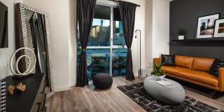 Topaz Apartments Gallery 8