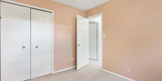 2621 JOHN MILTON Drive Gallery 33