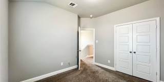 5000-5002 Villas Drive Gallery 29