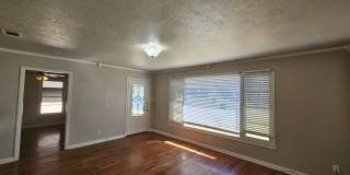 PRICE DROP!!! AVAILABLE NOW! Gallery 5