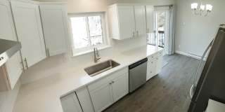 Beautifully Updated 4B/2B in Central Fort Collins! Quiet Neighborhood! Gallery 10