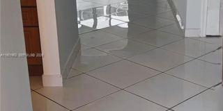 301 NE 14th Ave Gallery 2