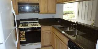 2 Bedroom Goleta Condo Gallery 1