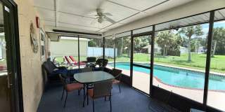 Available monthly Rental  2026 in heart of Sebastian Gallery 26