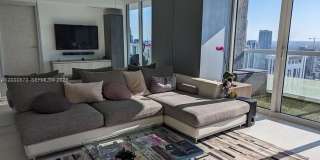 50 Biscayne Blvd 5107 Gallery 10