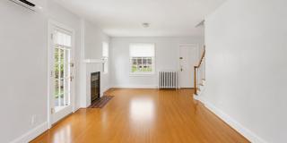 Heart of Woodland Heights just blocks from JRPS, Renovated 2BR / 1.5BA home with gardens Gallery 7