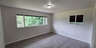 4 Bed 2 Bath Golf Course Living Gallery 14