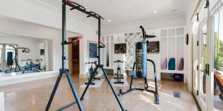 8 Beverly Ridge Ter Gallery 24