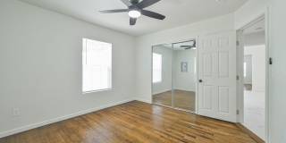 1526 Northwest 45th Street - 1 1526 Northwest 45th Street - 1 Gallery 19