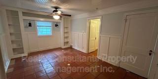 2461 Lyndhurst Avenue Gallery 100