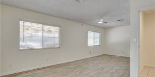 2085 Wagonwheel Avenue Gallery 9