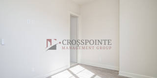 Luxury 3 bedroom, 3.5 Bath, 2 Car Garage Townhome- Fully Furnished! Gallery 17