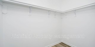 2757 Columbia Avenue - 2757-B Gallery 24