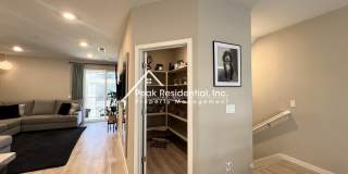 Updated 4bd/3.5ba Natomas Home with Garage! Gallery 13