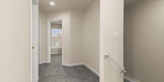 1 KARENDALE Court Gallery 15