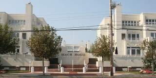 7701 Atlantic Ave Gallery 1