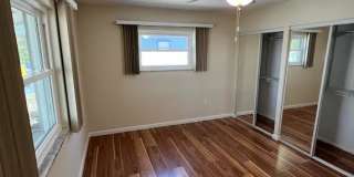 704 Torrey Pines Avenue Gallery 6