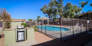 2/2 condo in the heart of Sunnyslope Gallery 14
