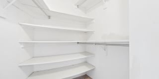 5901 MOUNT EAGLE Drive Gallery 23