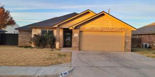 906 11th Street Gallery 1