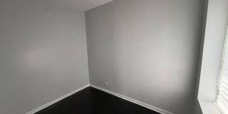 1537 South Saint Louis Avenue Gallery 7