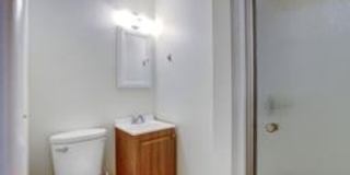 PRE-LEASE 4 BED 2 BATH – Updated Brick Home Near CU & Boulder Creek Path | Available August 2026 Gallery 9