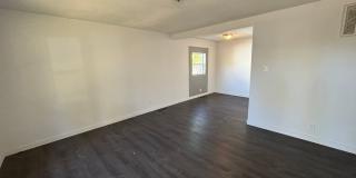 Charming 3 bed 1 bath house! Gallery 3