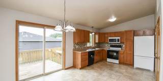 Spacious Ranch Home with 3-Car Garage, Finished Basement & Fenced Yard! Gallery 17