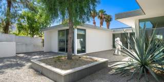 72975 Willow Street Gallery 39