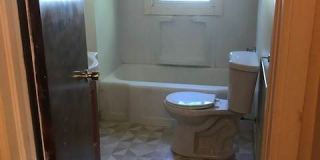 300 South Maple Avenue - 302 Gallery 10