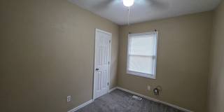 3 Bedroom Home Near Zoo & Parks! Gallery 12