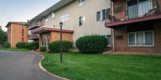 Creek View Apartment Homes 8817 w 35th st. Gallery 1