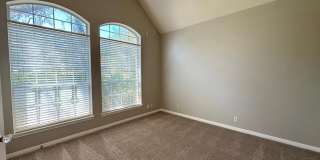 Bright home with big windows & open floorplan available in Circle C Ranch! Gallery 22